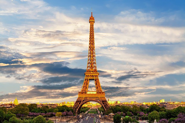 Francie - PAŘÍŽ MĚSTO LÁSKY - autobusem - od března do října 2023
